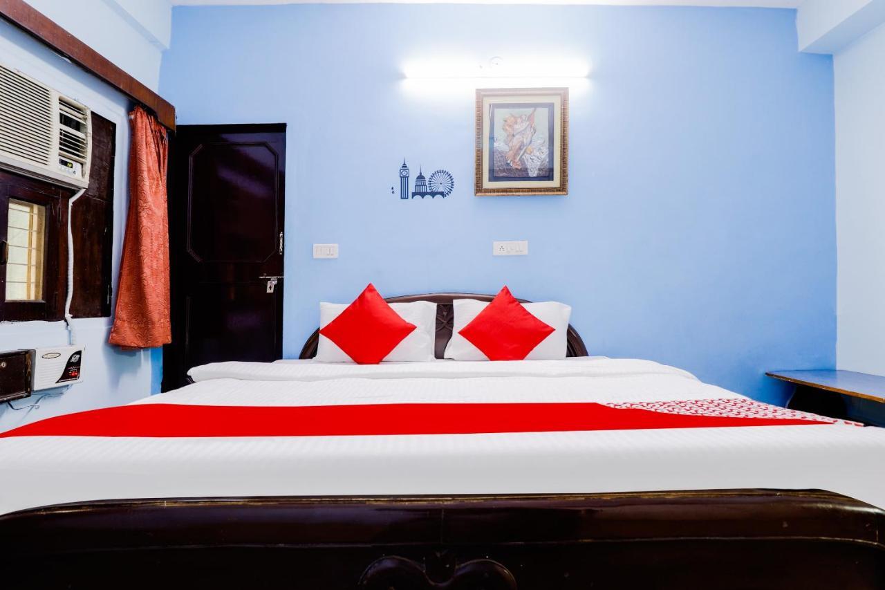 Aapnni Hotel Jaipur Bagian luar foto
