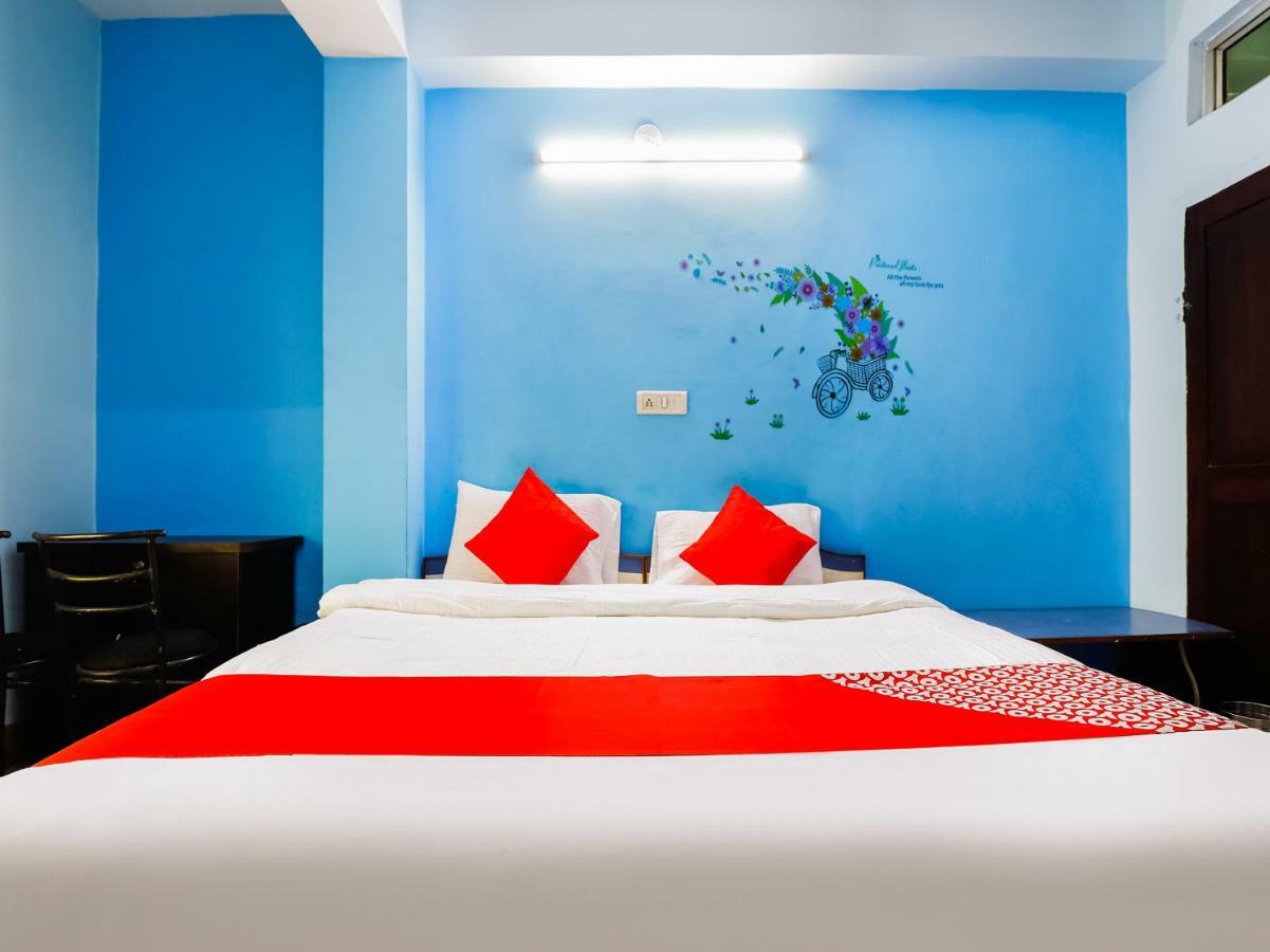Aapnni Hotel Jaipur Bagian luar foto